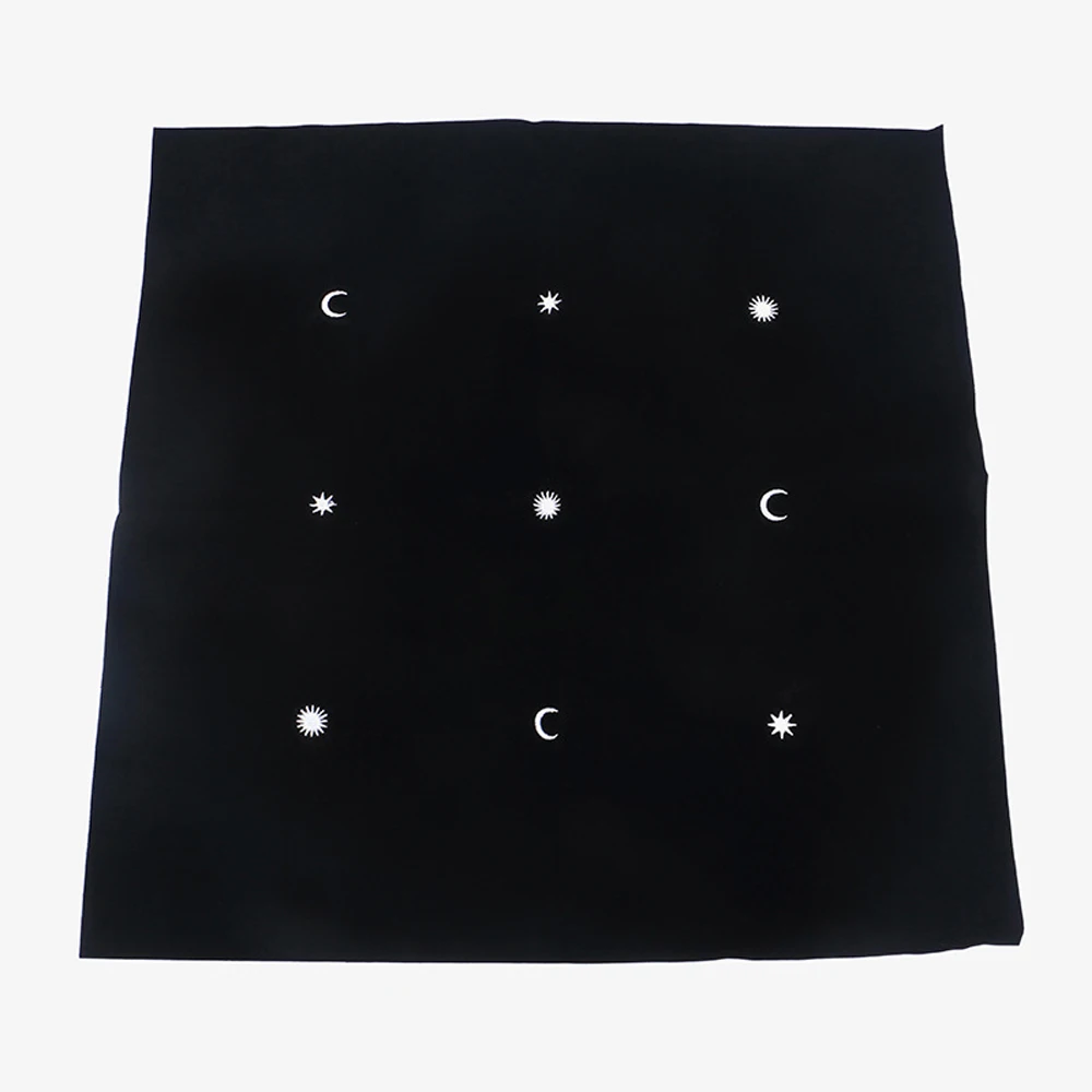 Tarot Cloth Star And Moon Embroidered Velvet Large Size Tablecloth Velvet Tarot Cloth 49 49cm Altar Magic Ceremony Table New Cen