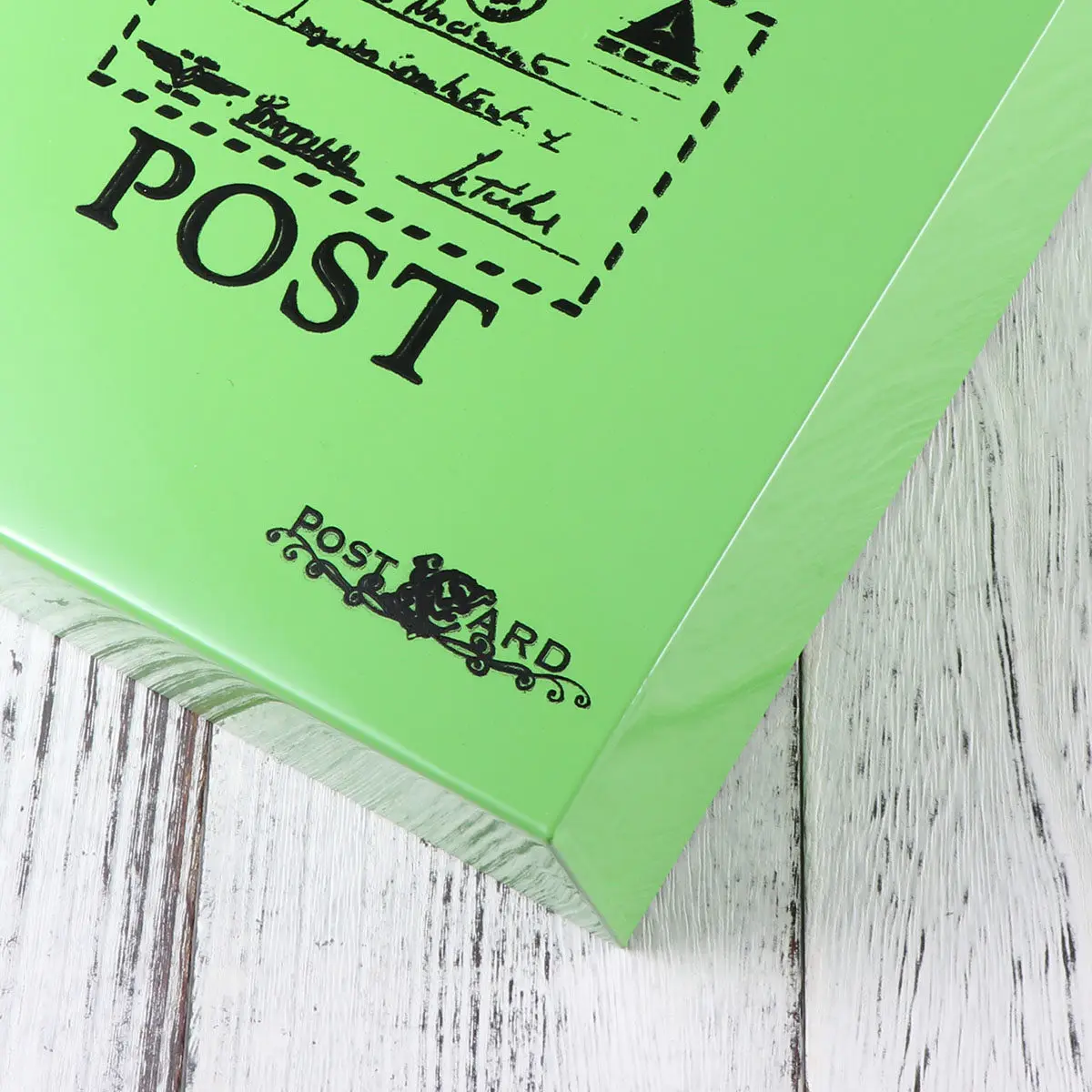 Wall Mounted Green Iron Post Box Locking Mailbox Vintage Letterbox with Keys Decorative Home Wall Ornament Post Box