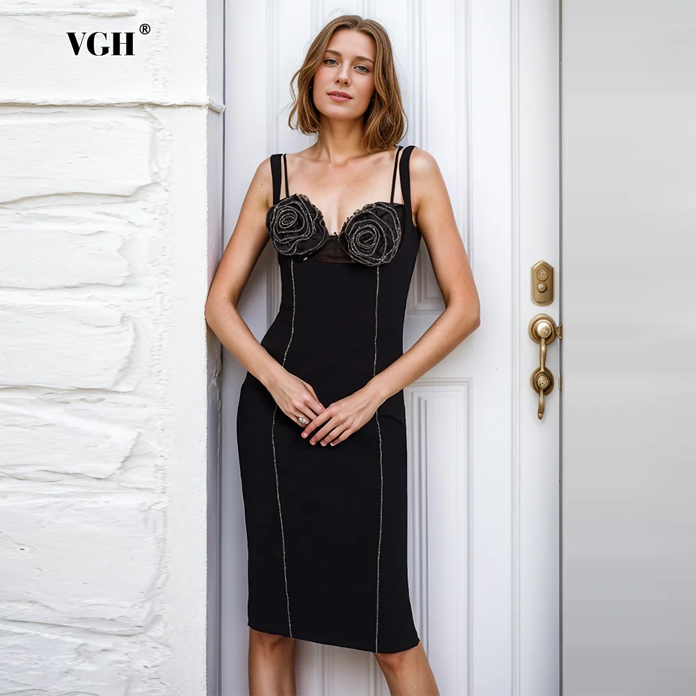 

VGH Sexy Hollow Out Slimming Camisole Dresses For Women V Neck Sleeveless Backless High Waist Patchwork Appliques Dress Female