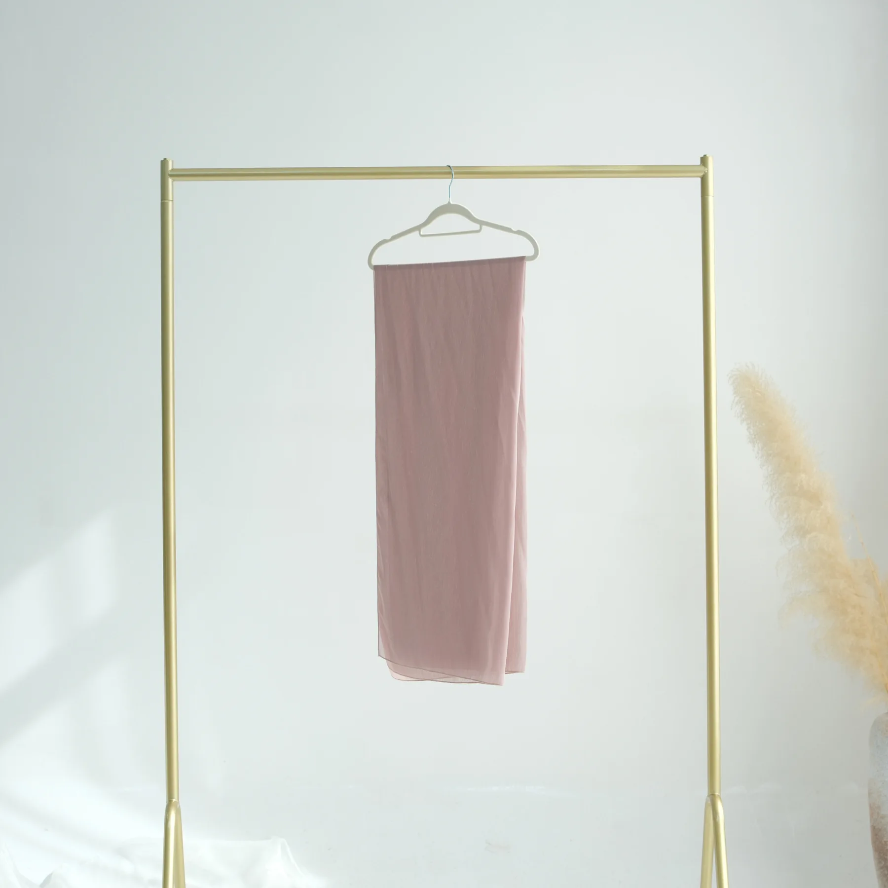 Hoge Kwaliteit 2025 Ramadan Effen Kleur Sjaals Moslim Hijaabs Eenvoudige Sjaal Moslim Hijab Moslim Vrouw Chiffon Hijab