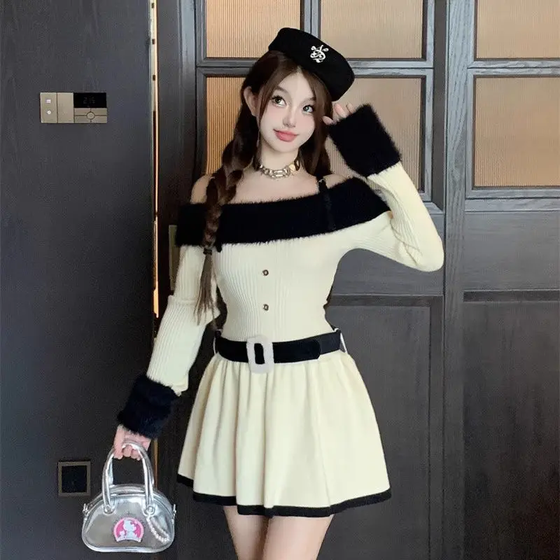 

One-Line Collar Knitted Dress Women 2024 Autumn Winter New Style Contrasting Color Sweet Style Waist Long-Sleeved Short Skirt