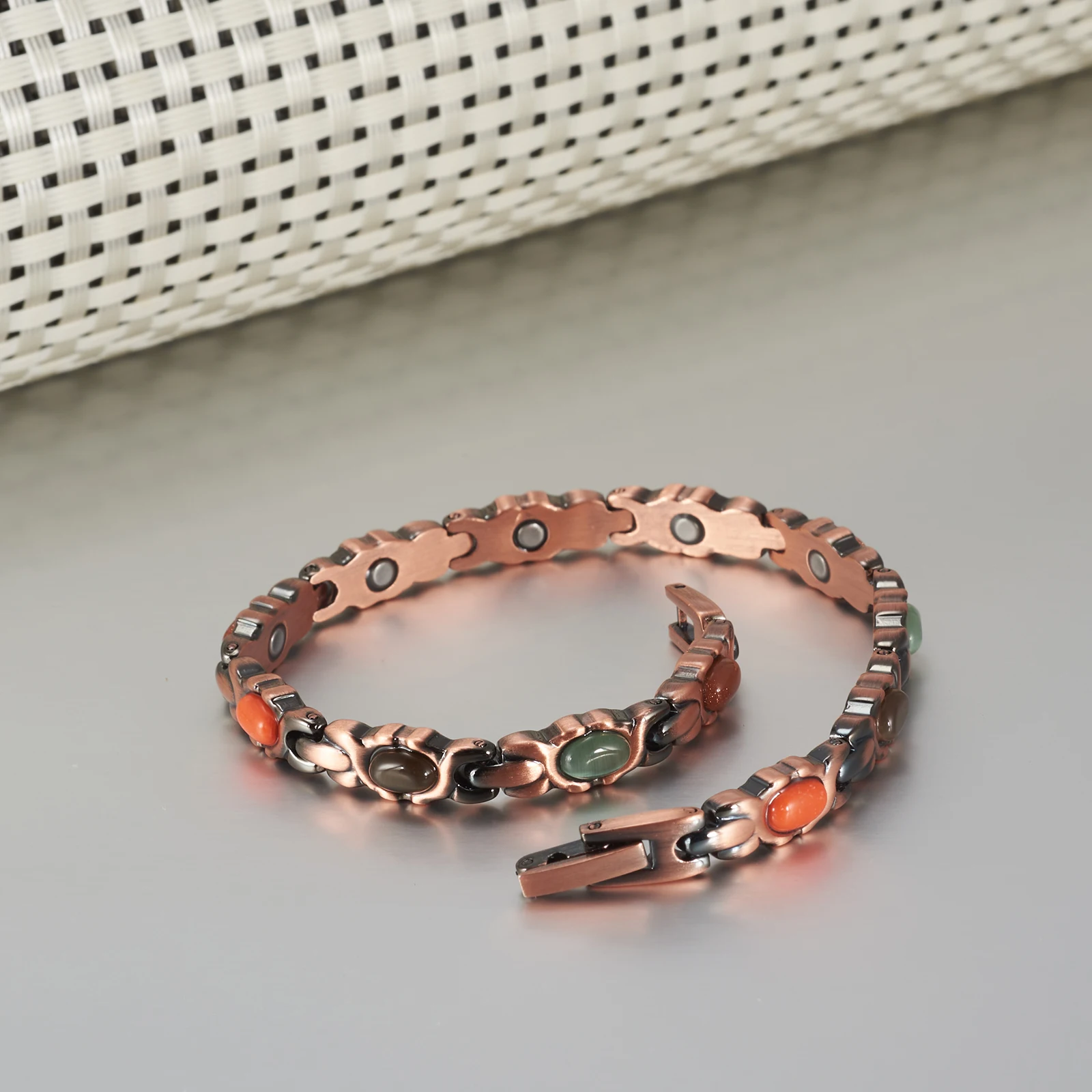 Vinterly Pure Copper Bracelets Women Magnetic Therapy Vintage Artificial Cat Eye Benefits Chain Jewelry Metal Green Stone Magnet