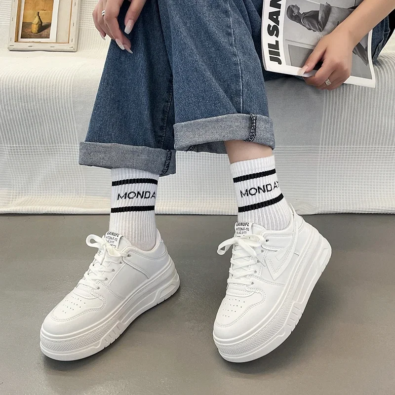 2024 Spring/Summer Autumn Board Shoes Women's Thick Sole Heightening Sports and Leisure Versatile Women's Little White Shoes