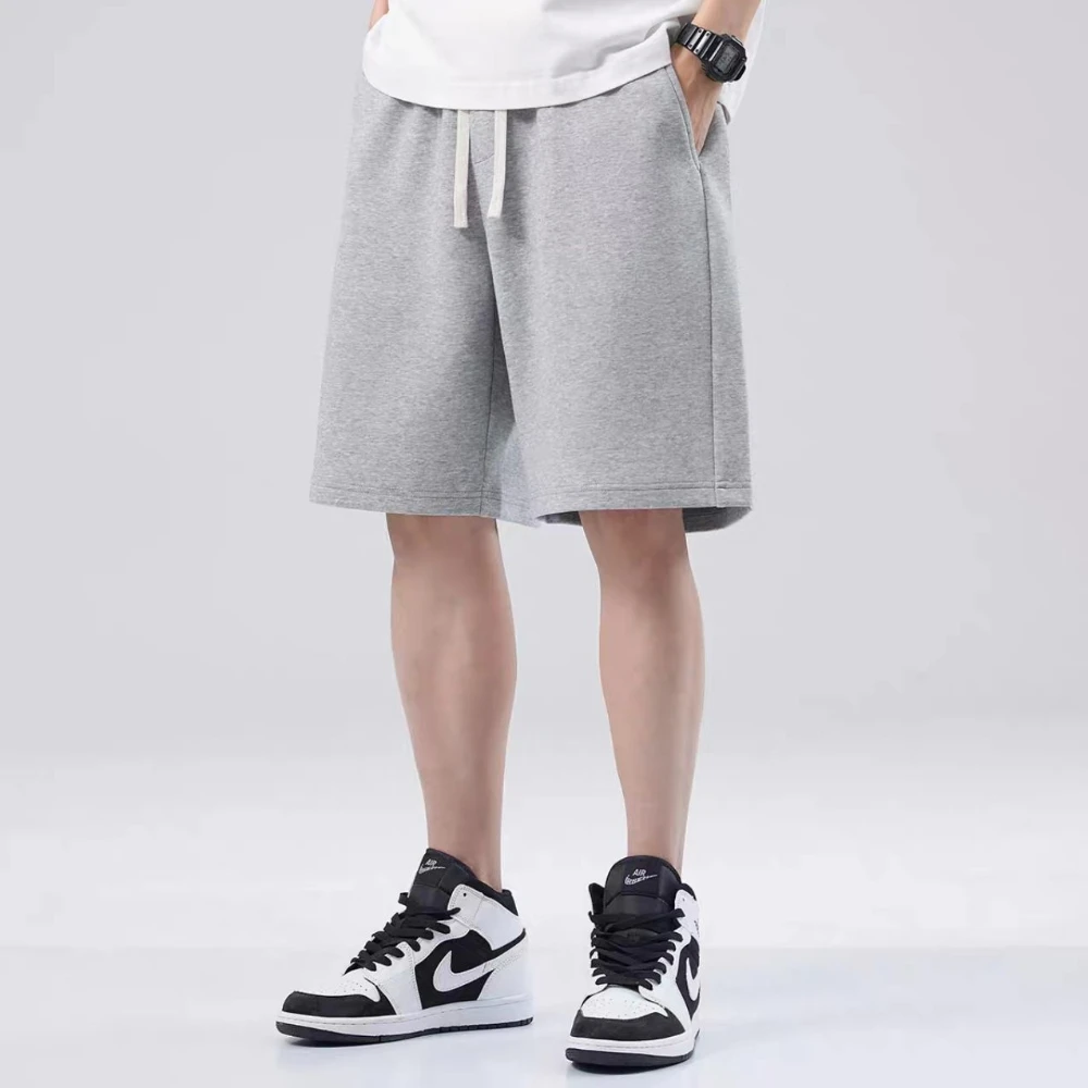

Men's Loose Large-sized Capre Pants Are High-quality, Thin and Casual Summer Shorts That Are Skin-friendly and Easy To Wear