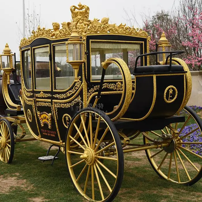 New Dual Use Royal Horse Carriage Luxury Wedding Comfortable European Family Tourist Festival Wedding Electric Vehicle