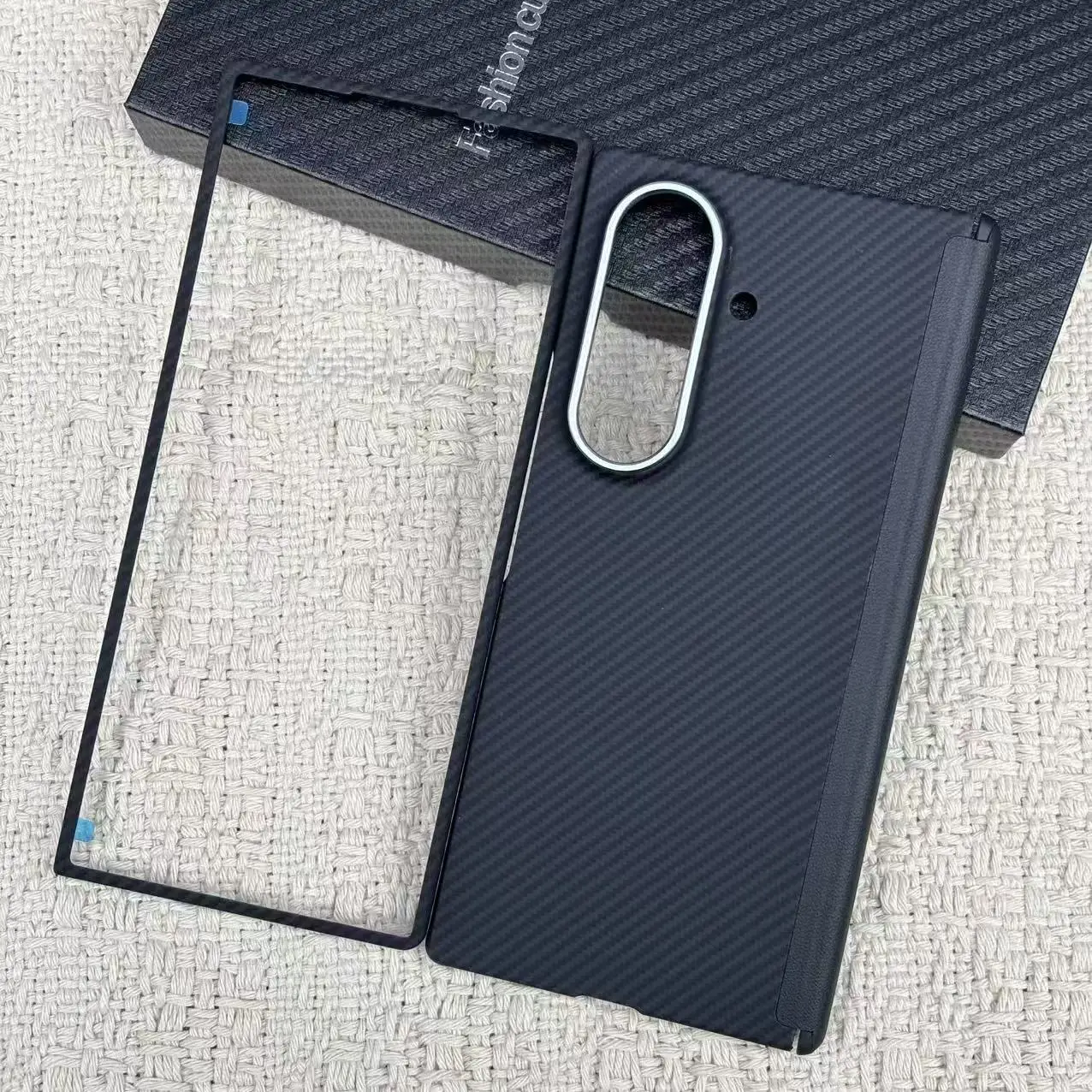 Suitable for Samsung Zfold8 Ultra Aramid Fiber Folding Phone Case 600D Central Axis Protection Magnet