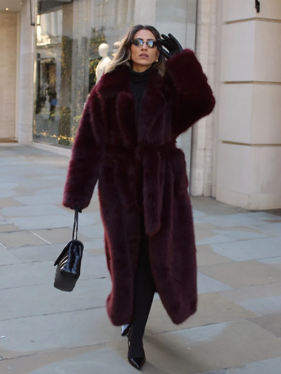 Winter High Quality Long Faux Fur Jacket Coat Women Warm Burgundy Belted Maxi Jacket Lapel Plush Loose Overcoat Luxury Outwear