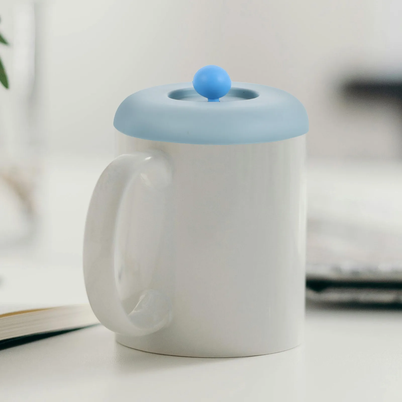 

2Pcs Silicone Cup Lid Cute Resistant Mug Cover Airtight Universal Coffee Drink Cup Lid Glass Mug Accessory