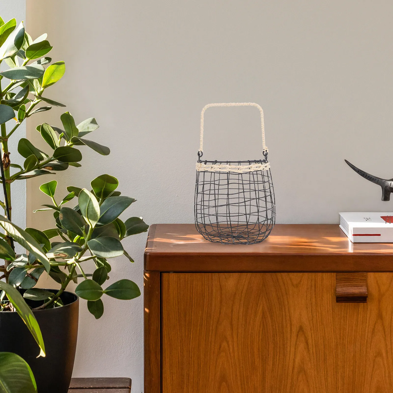 

Подвесная корзина для сада, 1 шт., из железной проволоки в деревенском стиле, для хранения фруктов и овощей, для кухни, балкона, настенная, декор в стиле фермерского дома