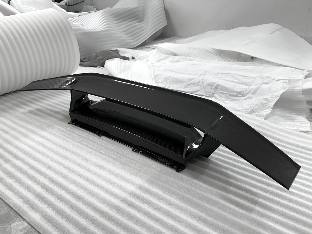 

Dry Carbon Fiber Body Kit Automotive Accessories Huracan Upgrades Tecnica Rear Wing