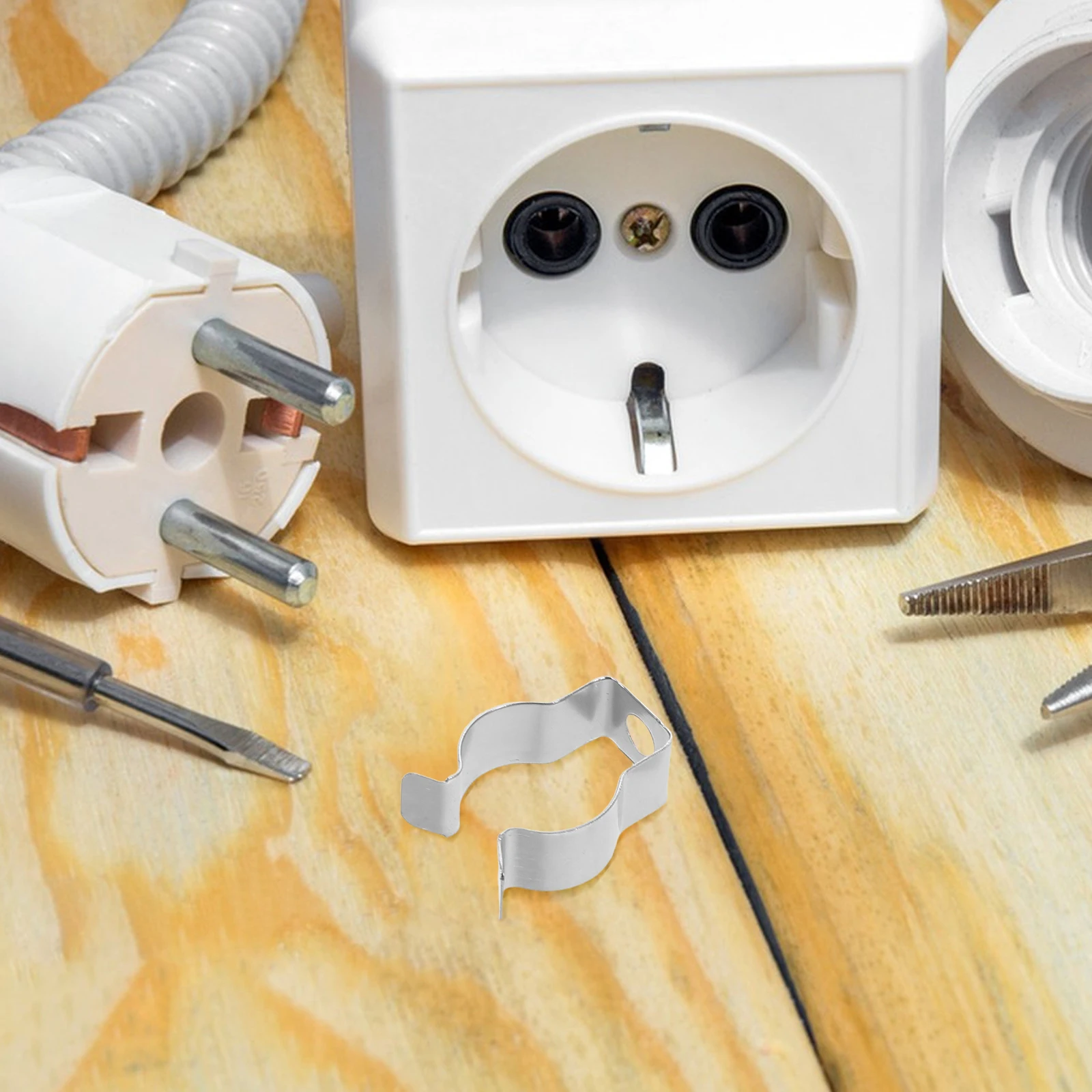 

100pcs T5 Tube Clips 15-18mm Clips For Hanging Glass Holder LED Light Brackets Wall Ceiling Mounting Accessories