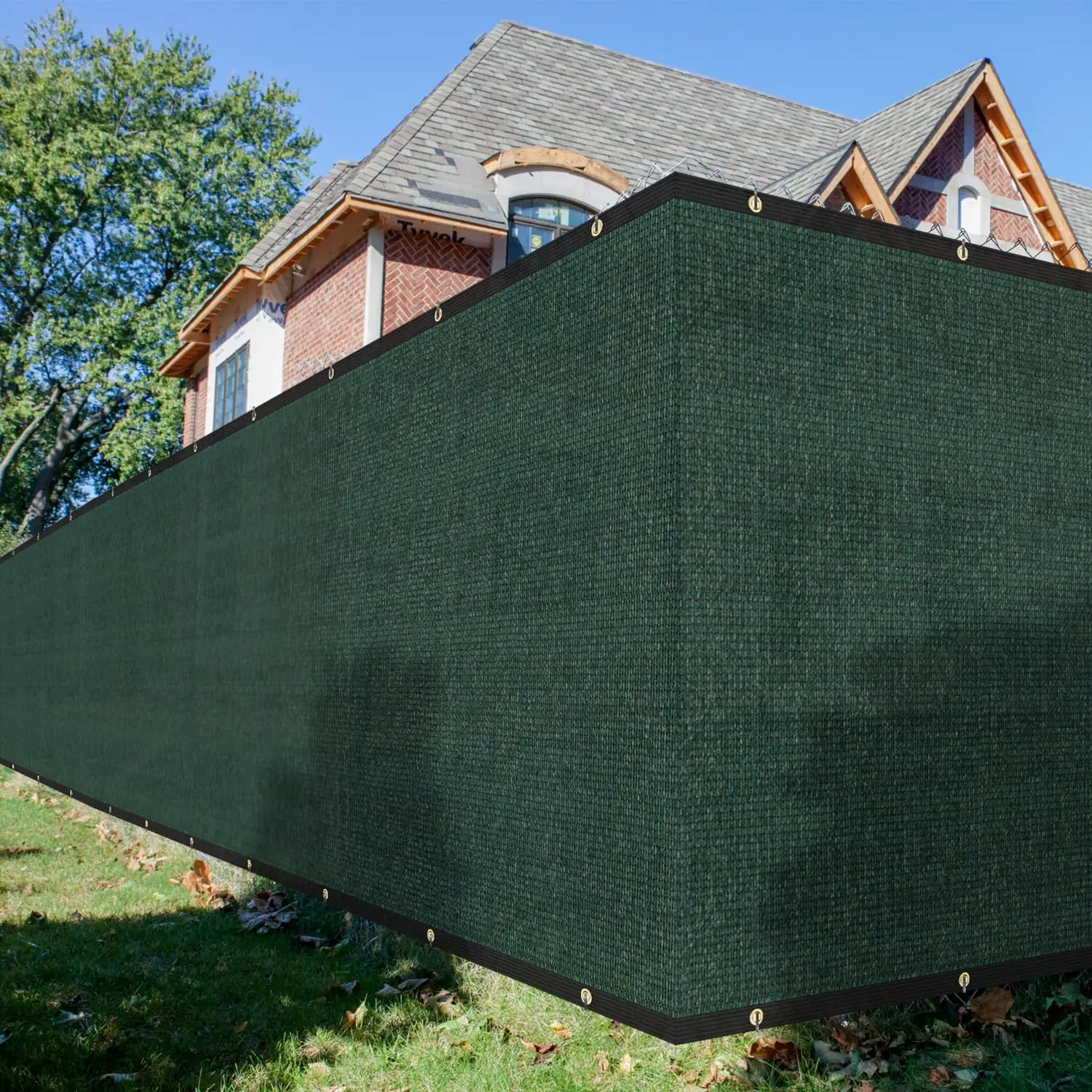 

8ft X 50ft Privacy Screen Fence Shade Net Cover Fencing Panels with Buckles for Outdoor Wall Garden Yard Backyard Green