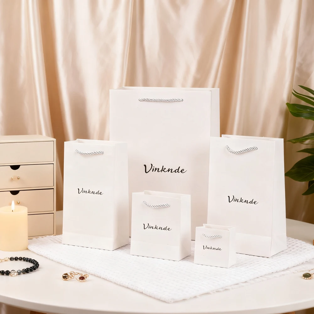 

100pcs Custom Logo Cosmetic Gift Tote Bag Jewelry Storage Shopping Handbag Hard Paper Bags for Christmas Customized Travel Party