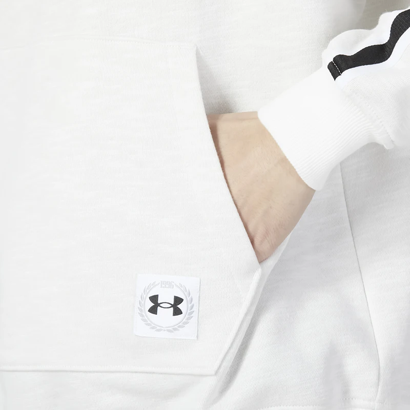 เสื้อสเวตเตอร์มีฮู้ดผู้ชายเอสเซนเชียล เฮอริเทจ Flc Hd ของผู้ชาย Under Armour ลำลองหลวมชุดกีฬาเสื้อสวมหัวฝึกซ้อม 1373813-112