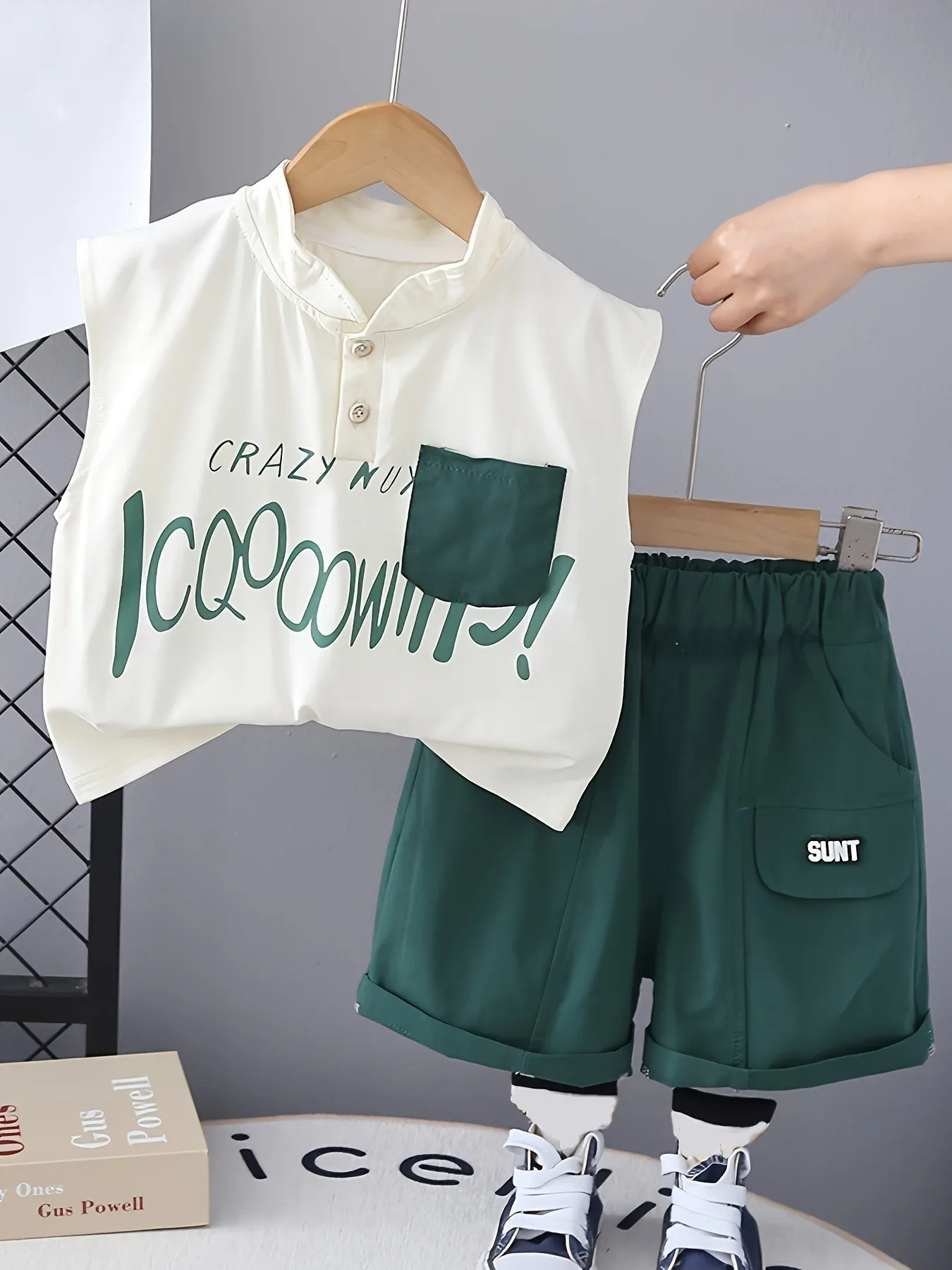 Infant Boys Daily Two Piece Clothes Set Graffiti Letter Print Stand Collar Sleeveless Top Elastic Waist Green Cargo Shorts Suit
