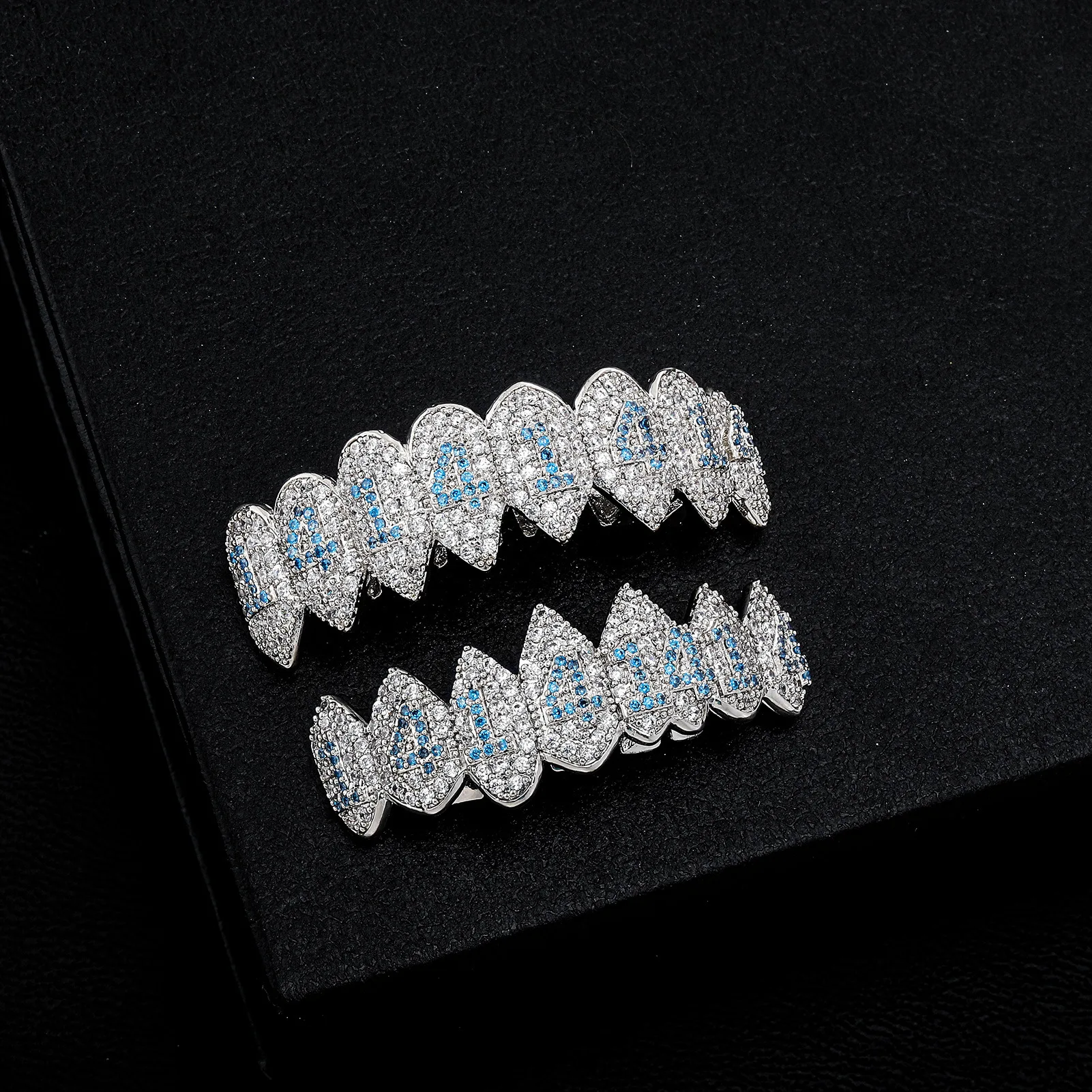 Fashionable Micro-Inlaid Blue Diamond Digital Eight-Tooth Micro-Inlaid Full Zirconium Cusps Halloween Personalized Dentures