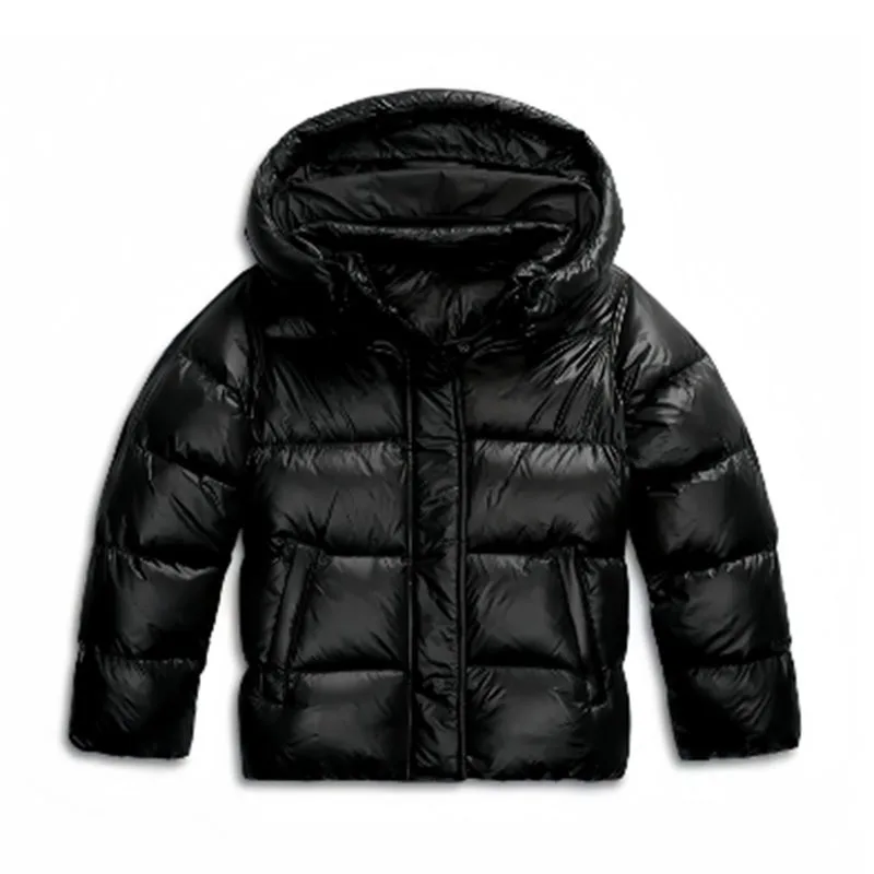 Рисунок 3 - Однотонные парки с капюшоном и длинными рукавами