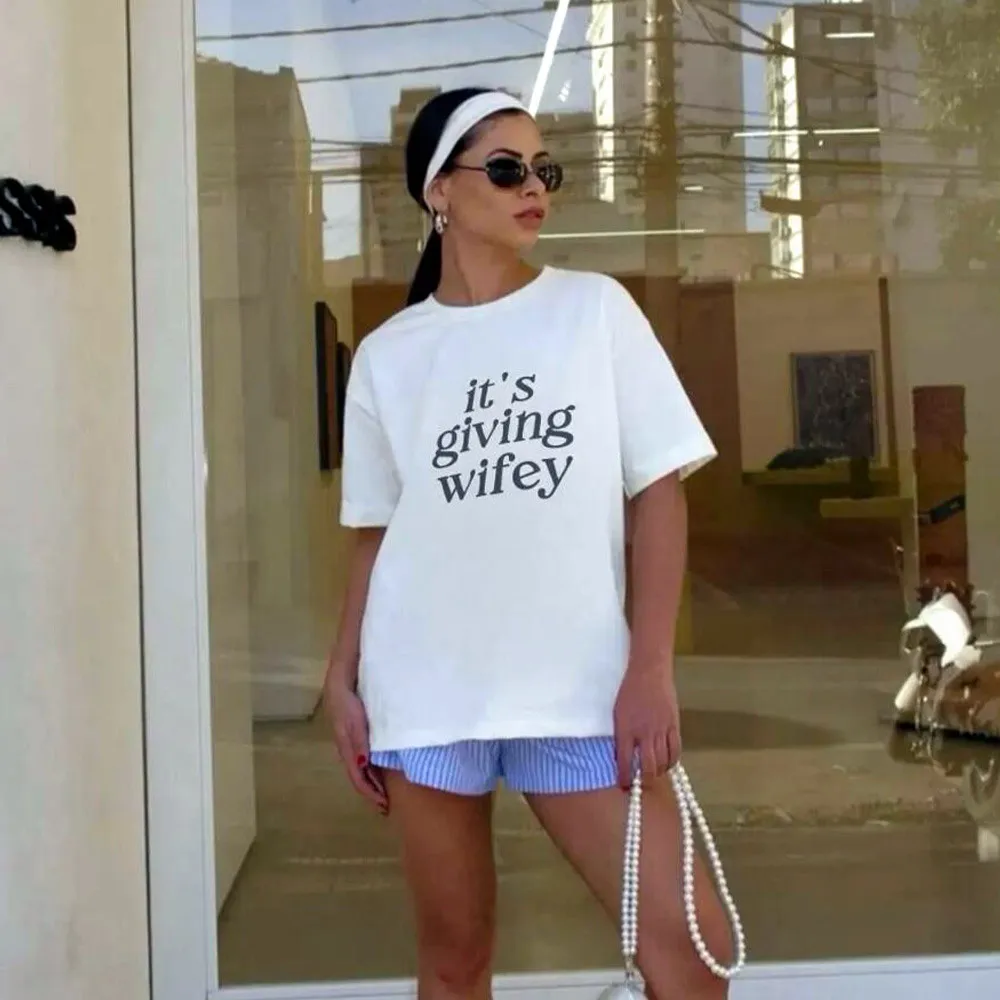 It's Giving Wifey Letters Printed Bride to Be T Shirts Female White Loose Short Sleeve Cotton Top Tee Wedding Day's Gift For Her