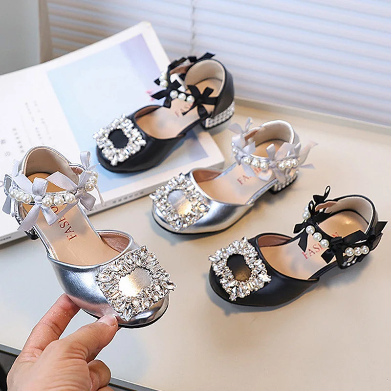 Baby Girls Leather Shoes Princess High Heels Summer Fashion Rhinestone Children's Soft Soles Students Dance Shoes