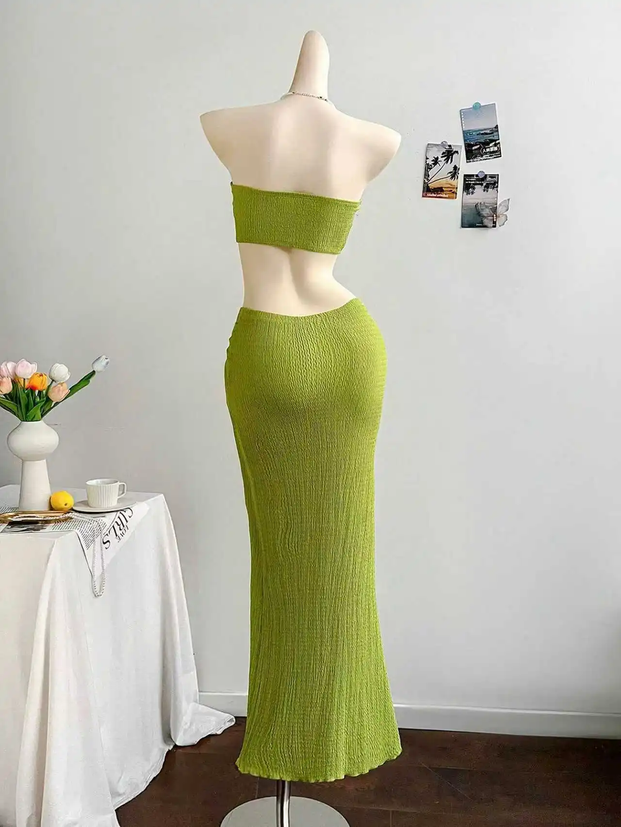 2026 Hot Selling Women's Two-Piece Beach Wear Pleated Texture Top Paired with Lace up Wrap Long Skirt sexy Hollow Vacation Set S