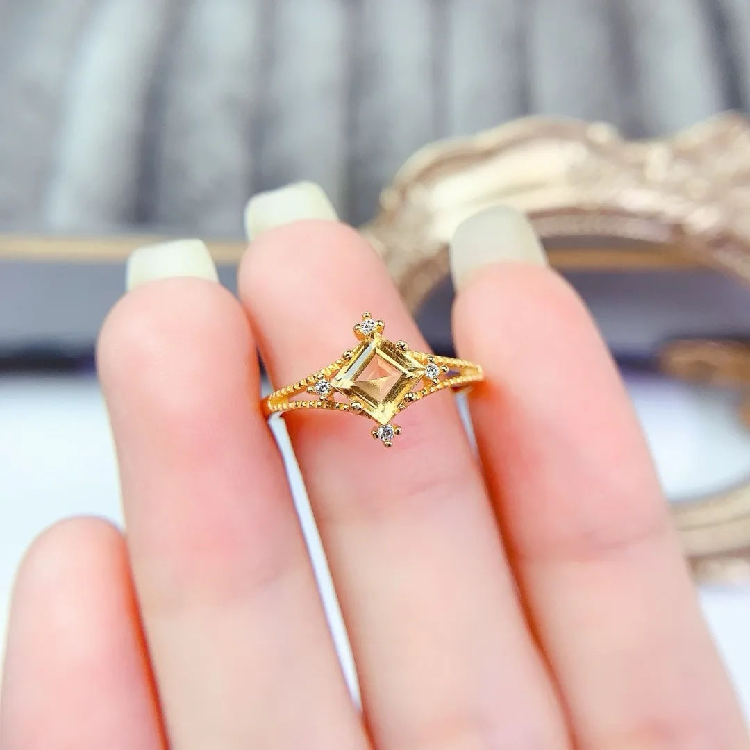 S925 Sterling Silver Ring Features A Natural Topaz Luxurious Fashionable Piece of Jewelry for Her Designed By A Designer