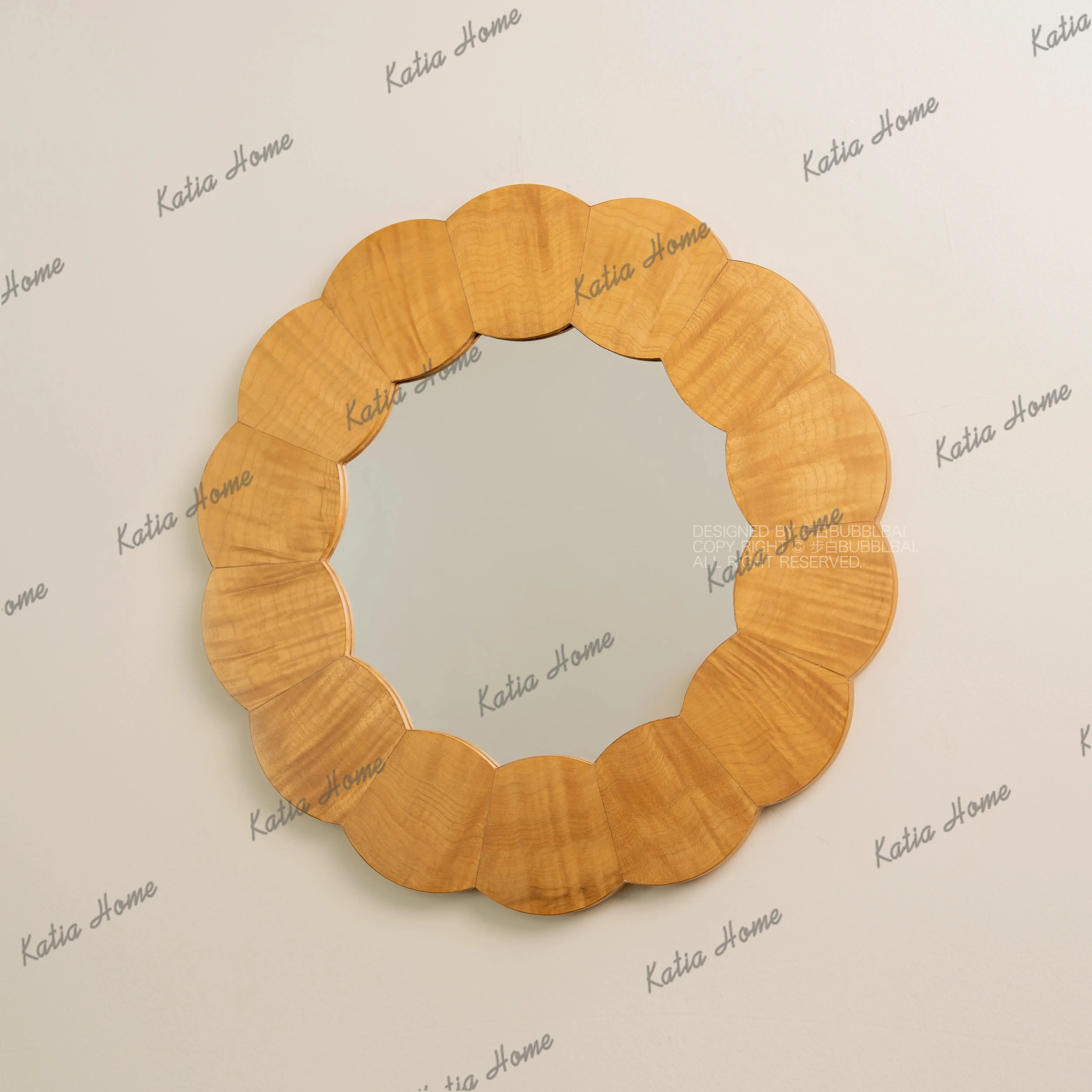 Creative Art Design Sunflower-Shaped Wooden Frame Decorative Mirror Simple Style Home Wall-Mounted High-Definition Vanity Mirror