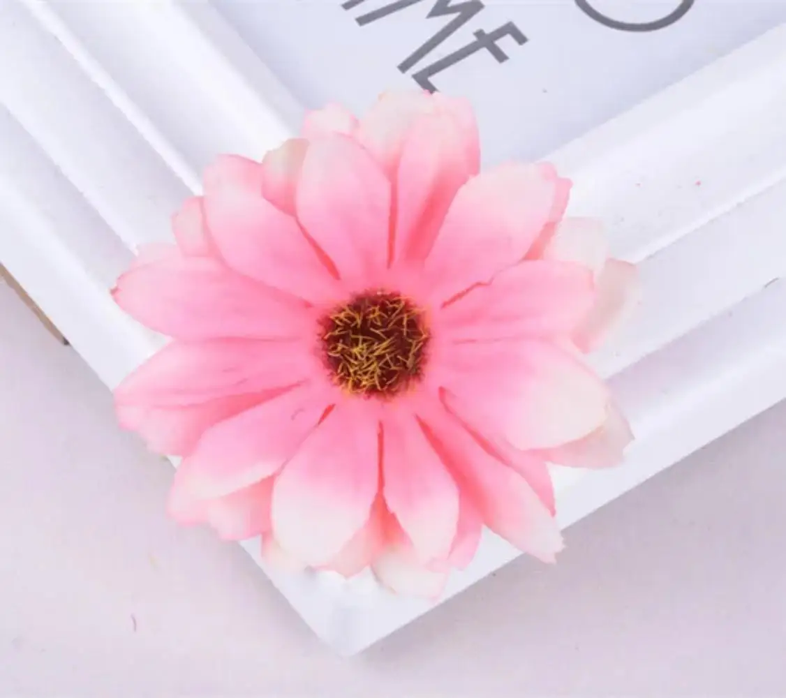 

Silk Sunflower Head Simulation for Home Decoration, Wreath Gift Box, Scrapbooking Craft Accessories, DIY, Wedding, 20Pcs, Lot