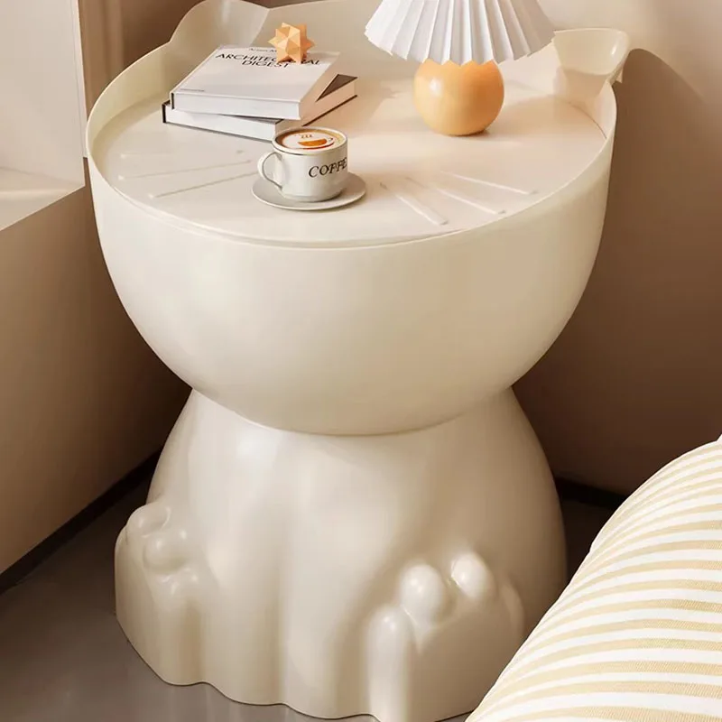 Cute Bedroom Bedside Table Nordic Plastic Cheap Space Saving Coffee Nightstand Trendy Decor Mesitas De Noche Salon Furniture