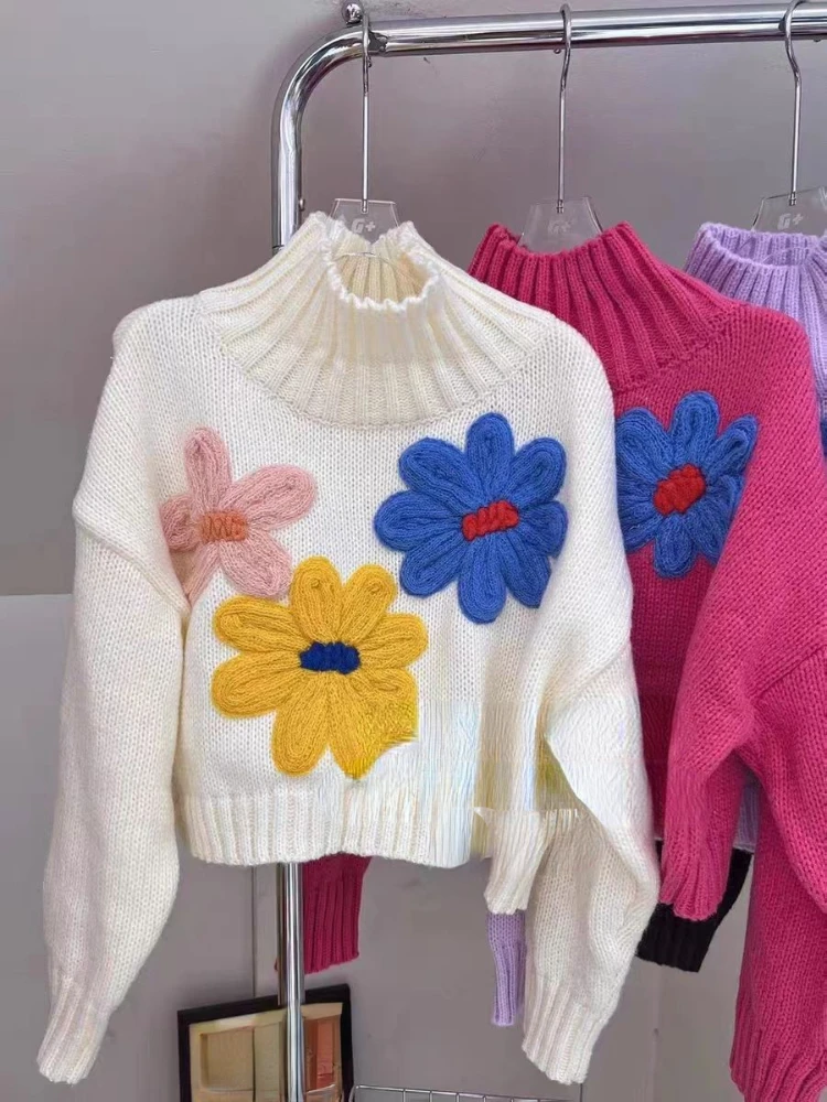 女性用長袖タートルネックセーター,花が刺繍された新しいセーター,短いセーター,しっかりとしたデザイン,衣類,秋冬