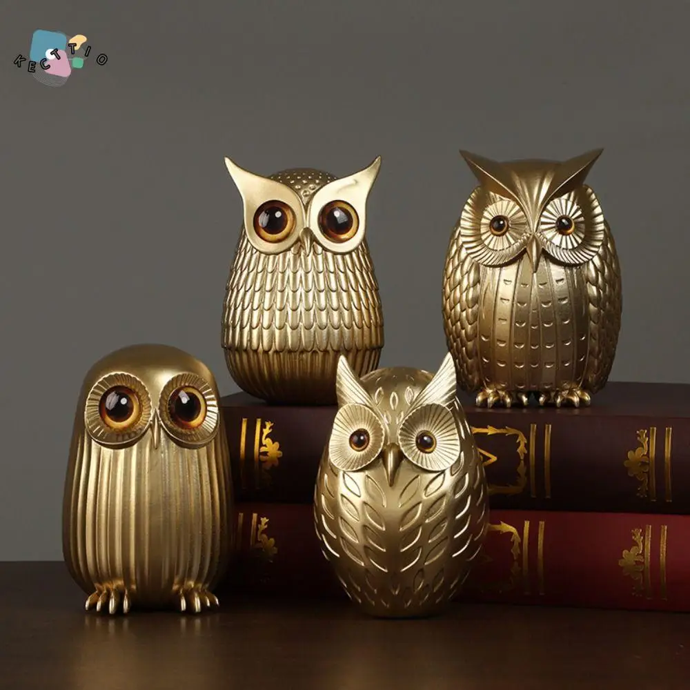 

Kawaii Cute Golden Owl Figurine Exquisite Mini Owl Desk Craft Creative Romance Animal Sculpture Craft Bedroom