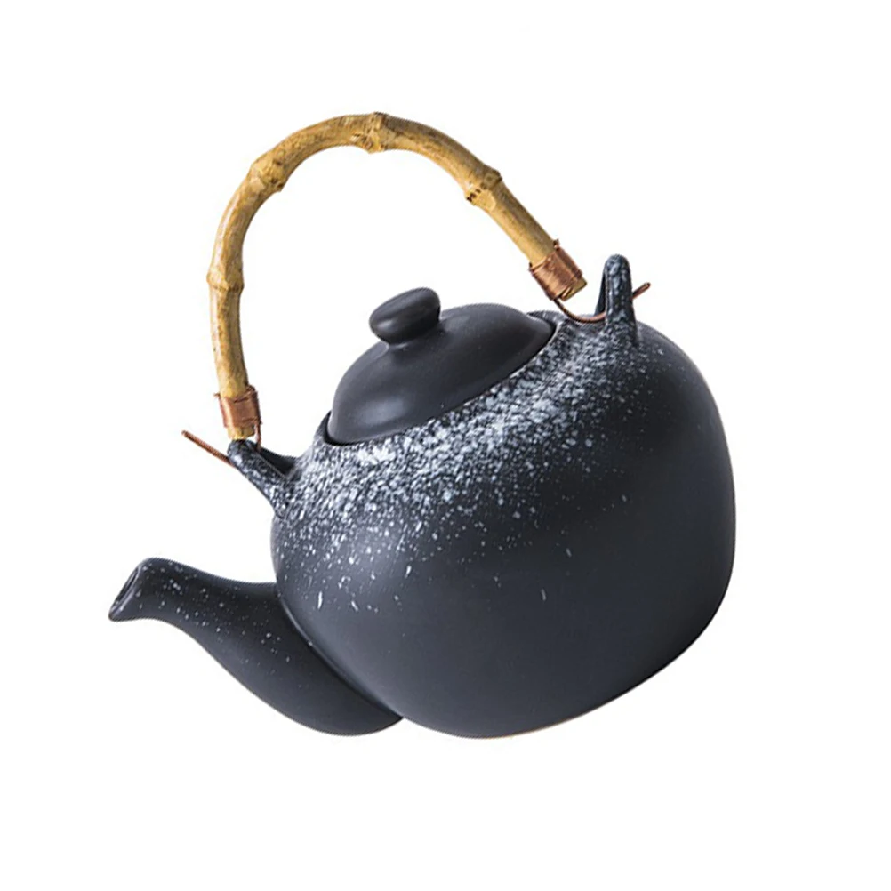

Ceramic Teapot Handheld Tea Brewer Water Jar Japanese Style Wooden Handle Retro Kitchen Bar Use Simple Generous Shape