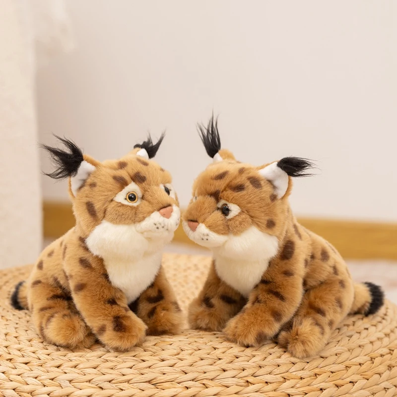 20cm Imitation Lynx Plush Toy Fluffy Sitting Pose Lifelike Lynxley Cute Felidae Doll for Office Desktop Decor Kids Birthday Gift
