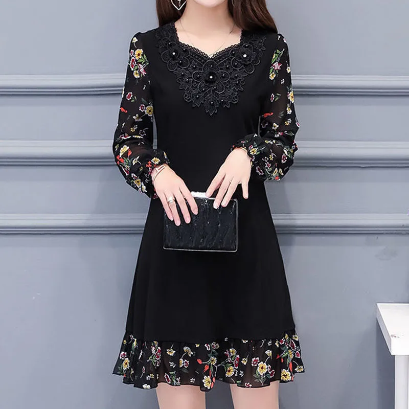 Elegant Fashion Embroidery Beading Round Neck Dress Spring Summer Vintage Women's Clothing Printed Spliced Long Sleeve Dresses