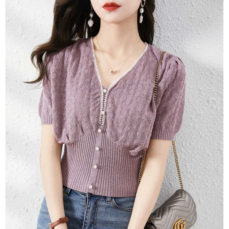 2024 New Summer Korean Fashion Elegance Minimalist Slim Fit Knitted Short Sleeved Solid V-neck Button Zipper Women\'s T-shirt Top