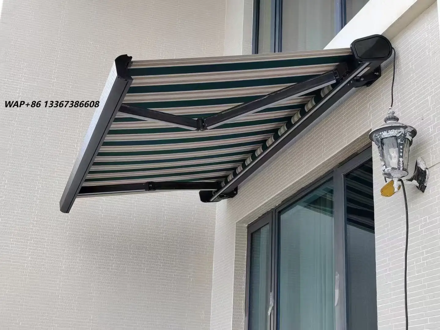 Outdoor Manual Retractable Aluminum Luxury Extendable Full Cassette Awnings