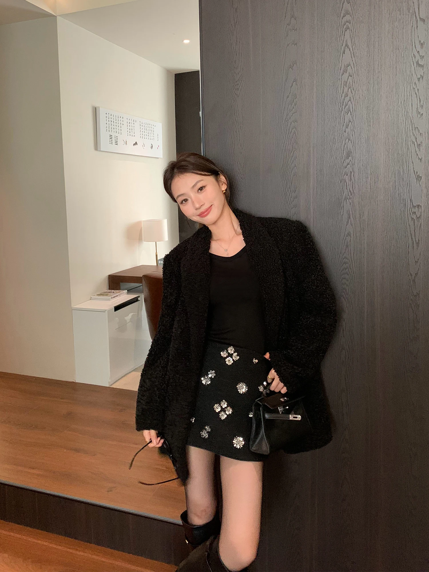 Pusumede Sparkling Floral Half-length Skirt Women's Design High-waist A-line Bodycon Short Skirt Luxury Style Polyester Fiber