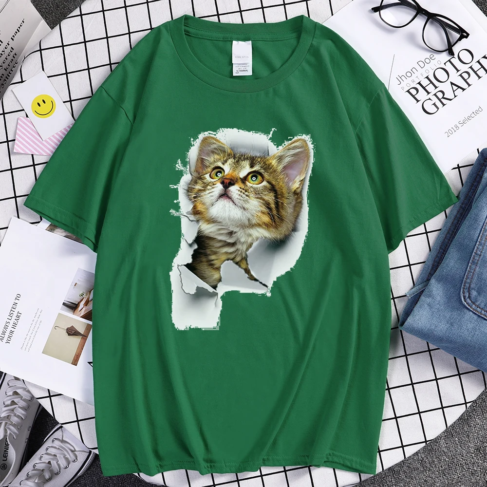 Cat Stabbing Window Paper Print Man T-Shirt Fashion Breathable Clothes Comfortable Summer T-Shirt Cartoon Crewneck Tshirts Men's