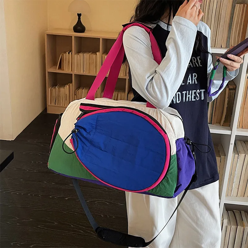 fashionable-color-block-tennis-badminton-bag-large-capacity-lightweight-multi-functional-travel-shoulder-crossbody-bag