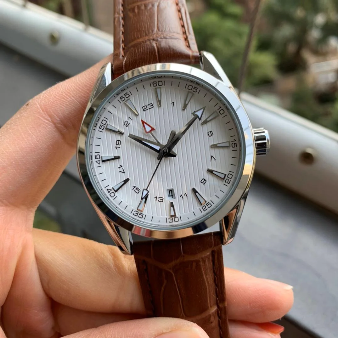2025 VIP جديد فاخر العلامة التجارية القديمة ساعة رجالي شريط عمودي سلسلة ساعة ميكانيكية أوتوماتيكية بالكامل مقاوم للماء ساعة نسائية