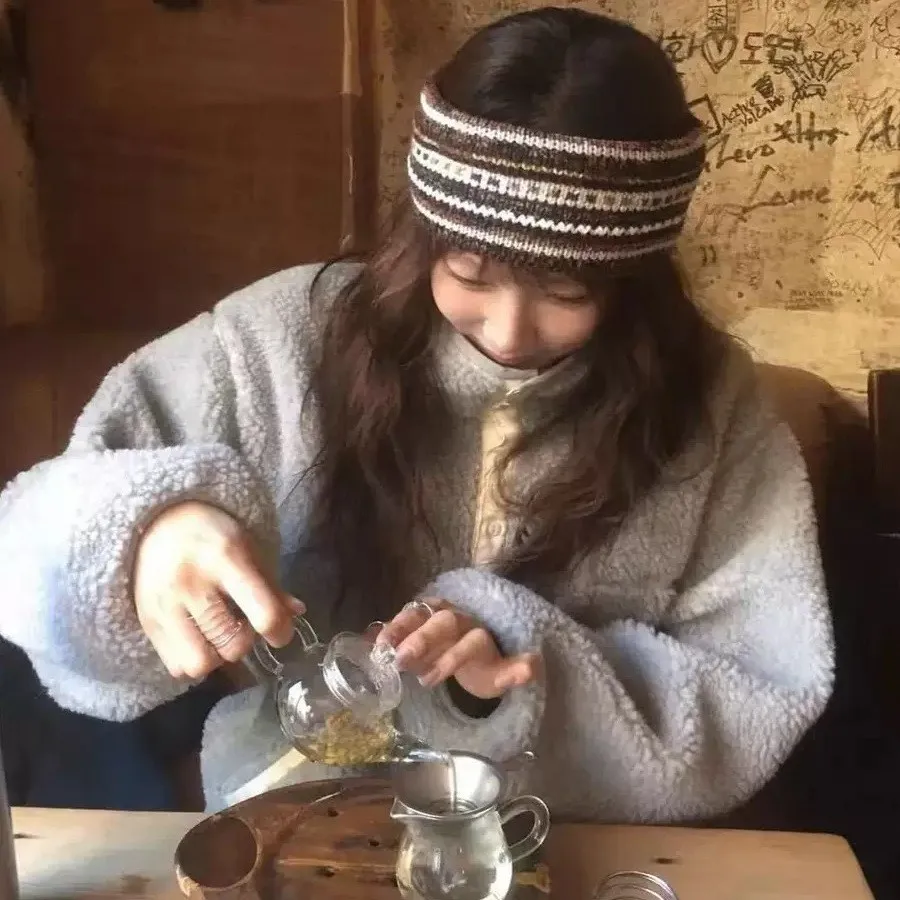 Lichtgewicht lamsbont f open kraag sweatshirt Jaet losse pasvorm comfortabele zachte Fce dames Faion winter bovenkleding