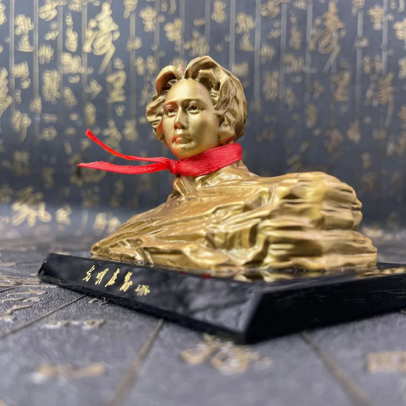 Bronze Premium Base Orange Island Chairman with Box Table Statue Home Crafts Ornament
