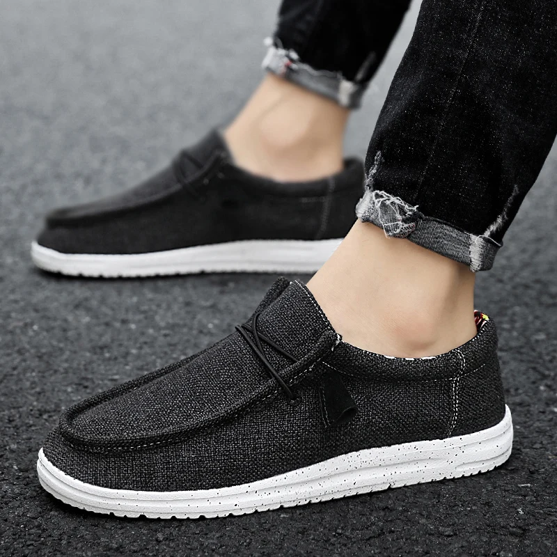 Fashion Men Canvas Shoes Luxury Brand Lightweight Mens Loafers Breathable Slip-on Men Casual Shoes Driving Shoes Plus Size 39-47