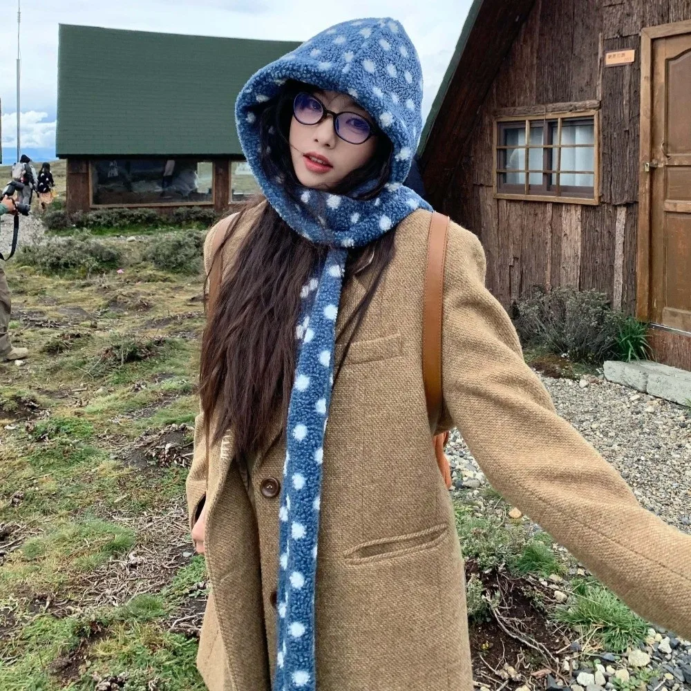 Integrated Design Hooded Scarf Hat Thermal Fabric Ear Protection Balaclava Cap Windproof Soft Fluffy Polka Dot Beanie