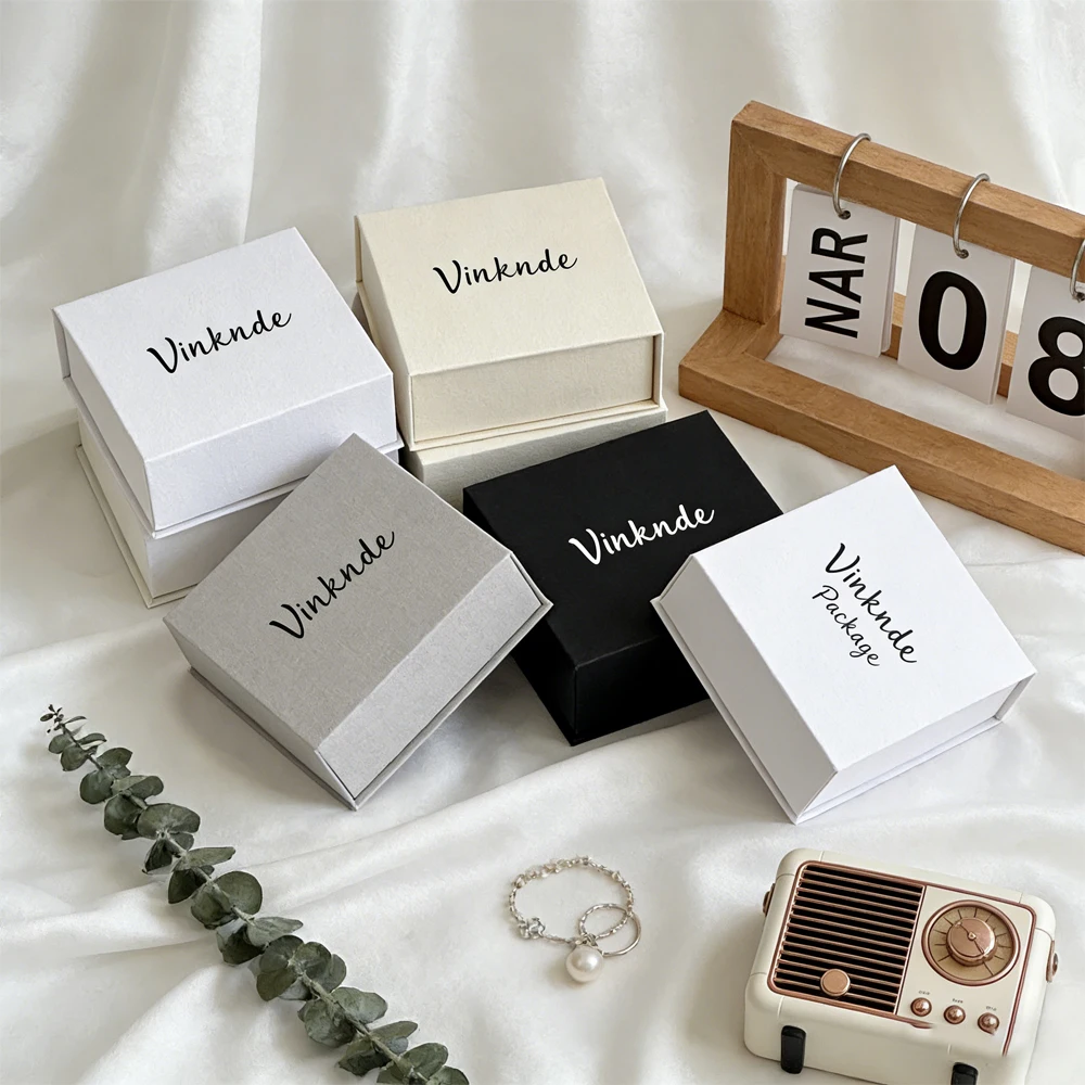 

20pcs Beige Green Paper Jewelry Gift Box Magnet Flap Packaing Boxes For Ring Earrings Pendant Necklace Bracelet Stud Organizer