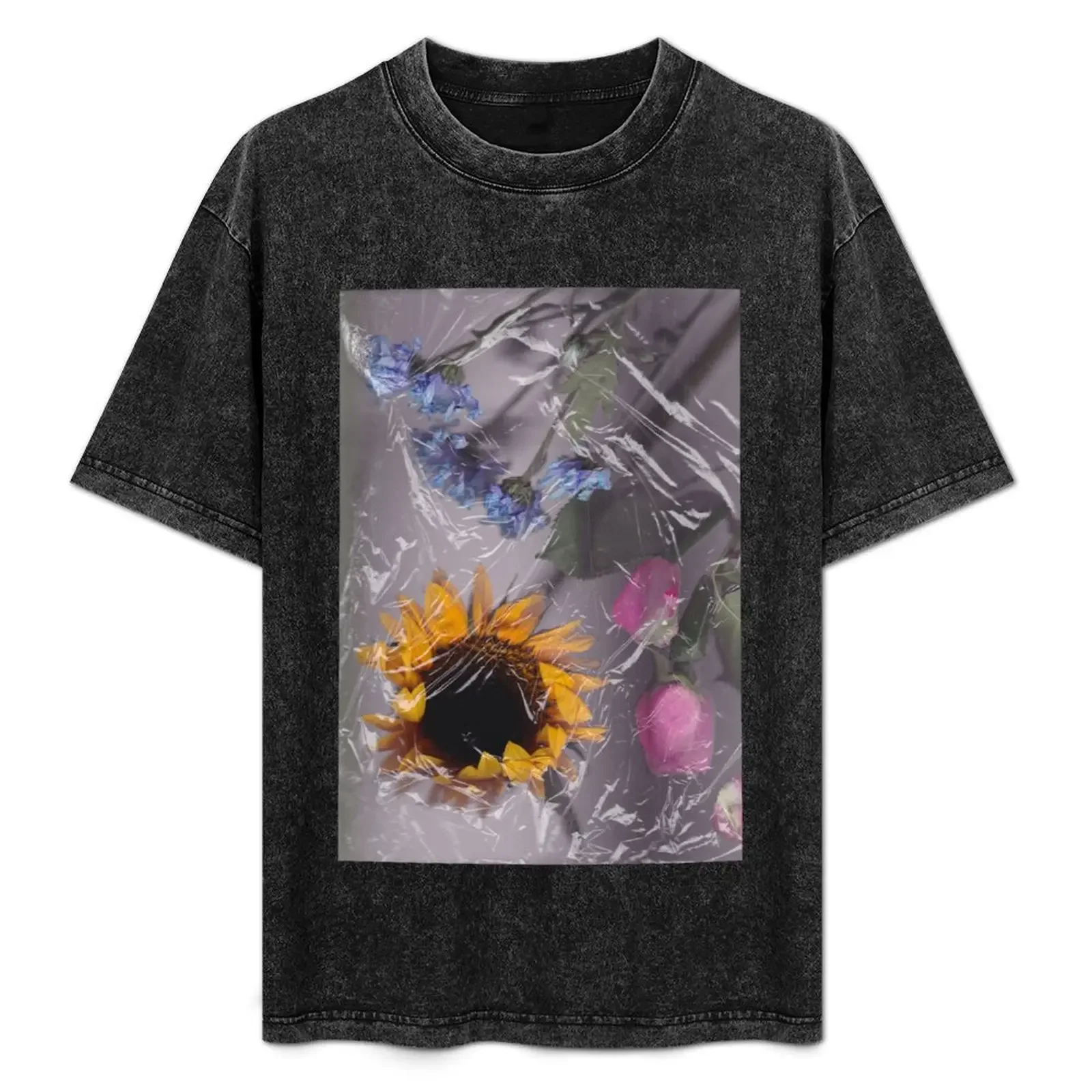 

Plastic Flowers T-Shirt Casual Basic Street Style T-Shirt