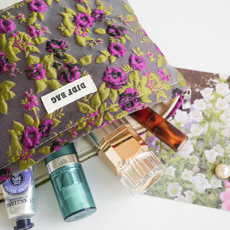 الزهور الملونة السيدات حقيبة مستحضرات التجميل سعة كبيرة حقيبة تخزين مستحضرات التجميل سستة تصميم حقيبة أدوات الزينة المحمولة ركاب حقيبة صغيرة