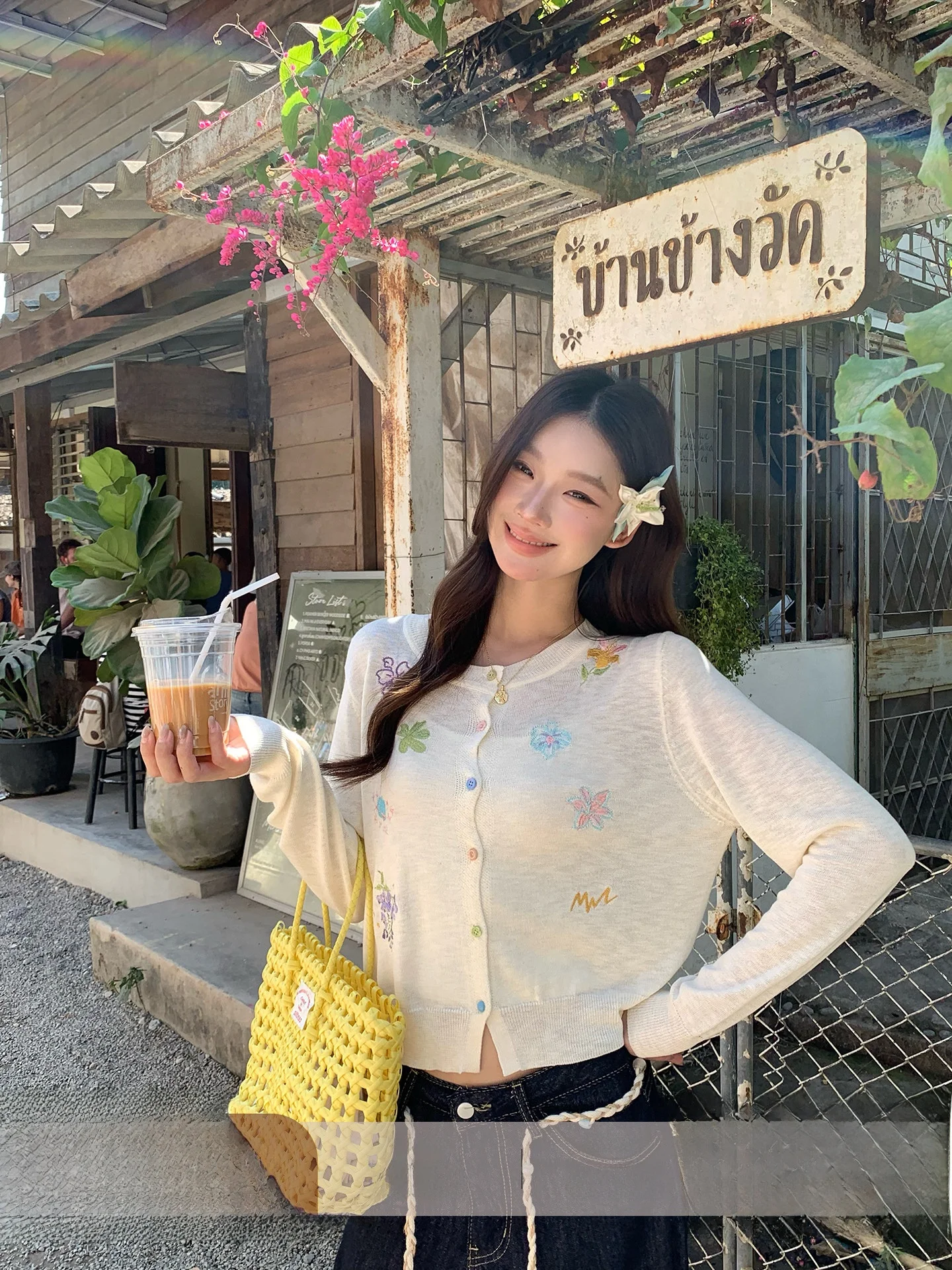 

Red Celebrity Knitted Cardigan Women's Short Sleeveless Atmosphere Feeling Summer Outerwear Knitted Sweater Jacket HRG Style