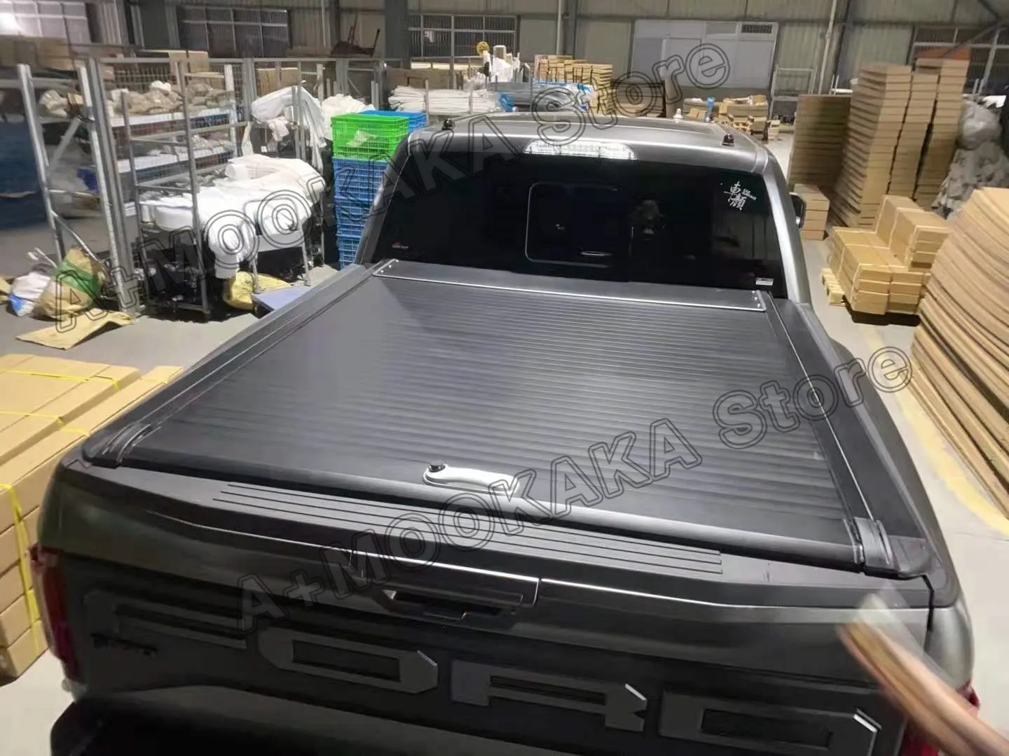 

FOR Toyota hailax Vigo pickup truck boot cover trunk cover modification rear cover roller shutter