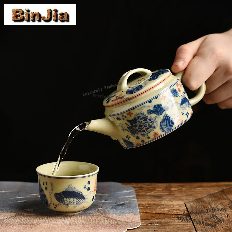 Applique Fish Algae Pattern Gracked Glaze Teapot Handmade Tea Infuser Pot Tea Soaking Kettle with Ball Hole Drinkware Collection