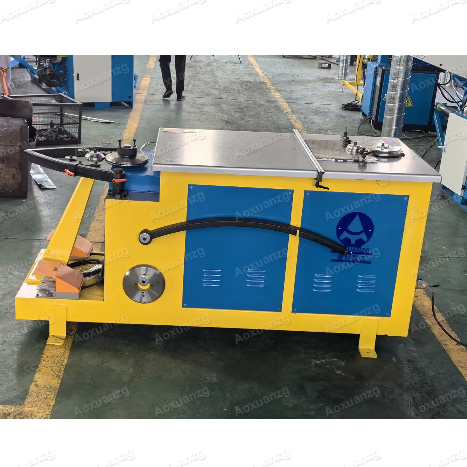 Is Milacron, Arburg, or Shibaura the Right Injection Molding Machine Brand for Your U.S. Shop?